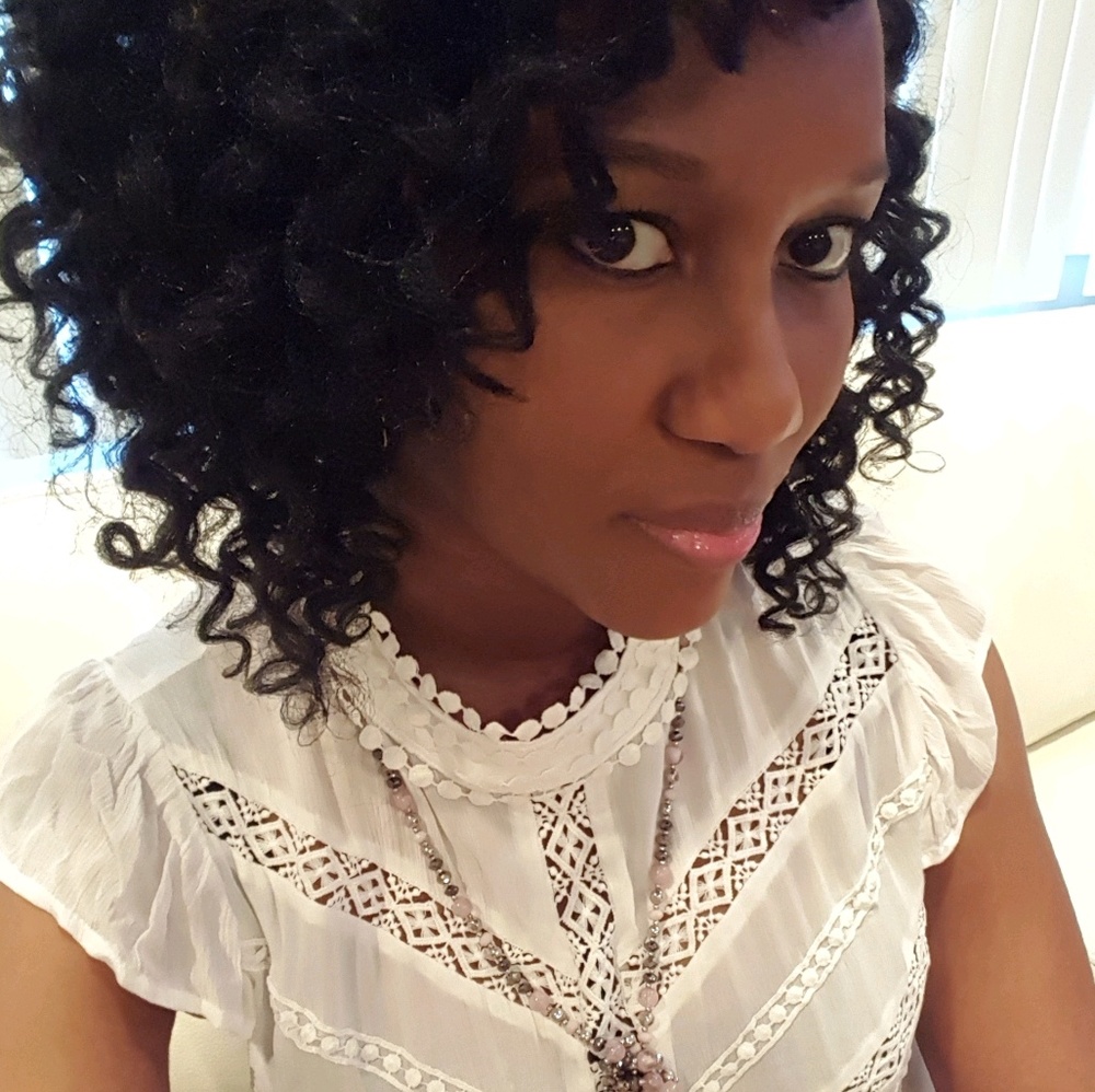 Meet your Posher, Amia